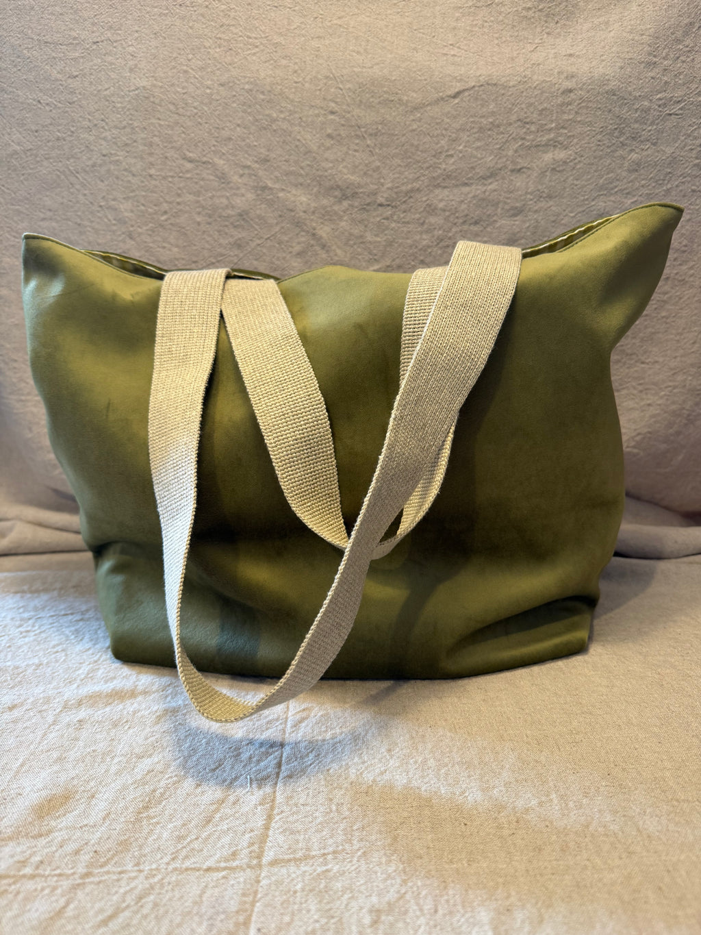 Weekender Shoulder Bag