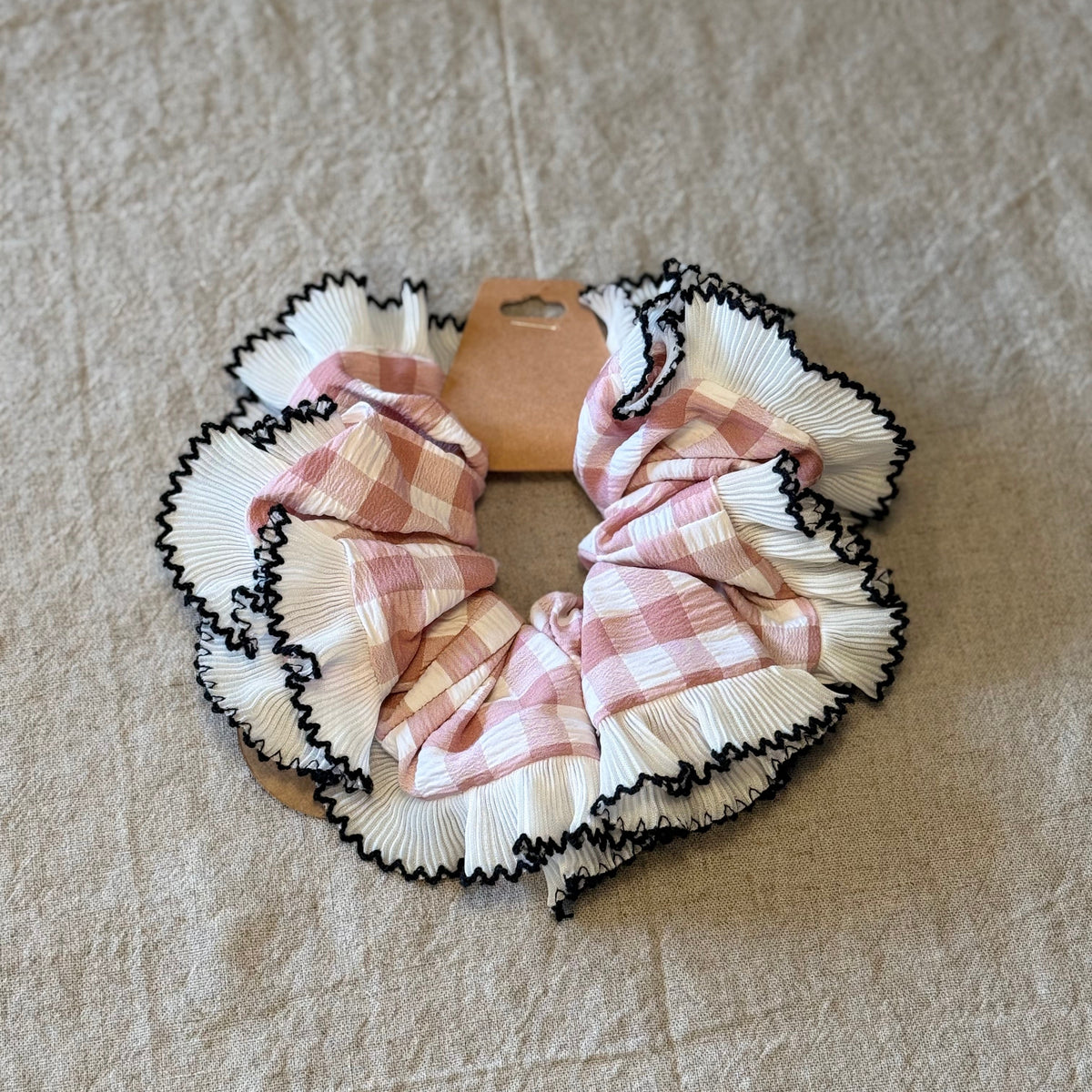 Frill Scrunchie